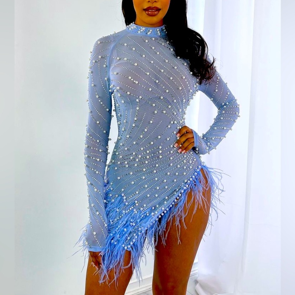 This dress is very elastic and sexy